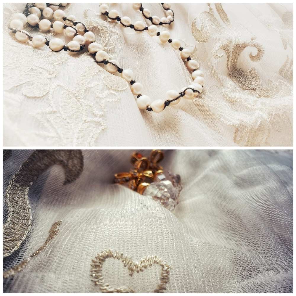 Modcloth | Lace Metallic Dress | Gold, Cream - Picture 6 of 9